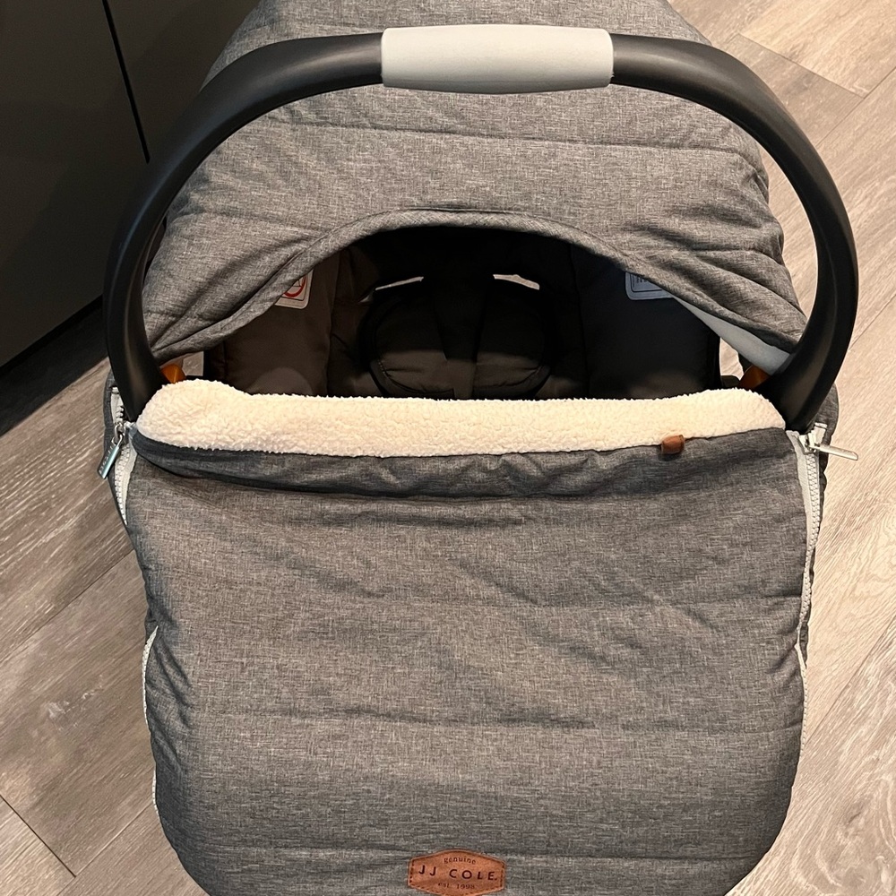 JJ Cole Charcoal Car Seat Cover
